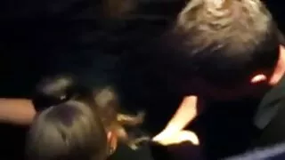 Слів момент хлопець засунув дупу видео еротика онлайн в кицьку