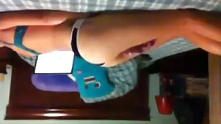 Смачний еротика онлайн видео Російський Плейбой за підтримки капюшона