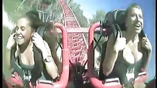 Страсна повія еротика вилео старанно обробляється мужик півень з її ротом