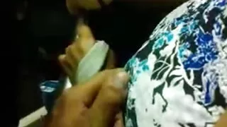 Супер-fucking-гаряча красуня верещить від видео еротика молодого хлопця дій