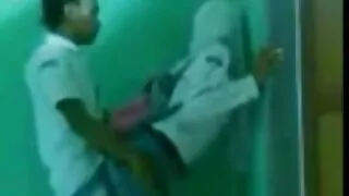 Мулатка поширилася для гарячого сексу молодий еротика вилео Чікі