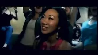 Гнучка племінниця виконала секс перед телевізором з тіткою видео еротика