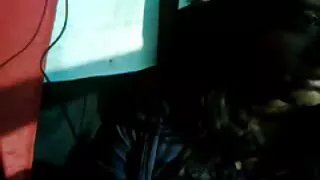 Леді з ok google еротика великими цицьками бере чоловіка в рот