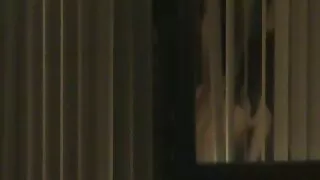 Хлопець видео еротика в туалеті бризнув повії на обличчя струменем сперми